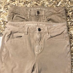 American Eagle khaki JEGGINGS